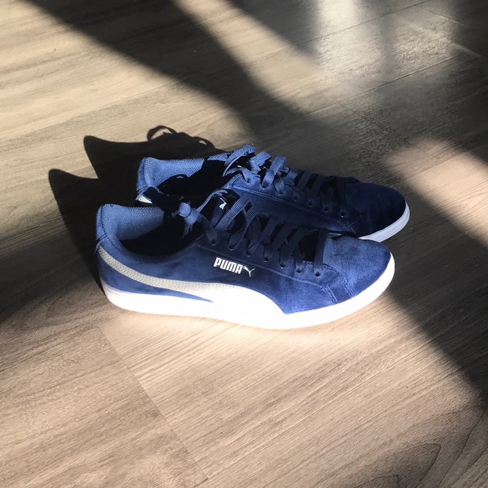 Puma Sneakers